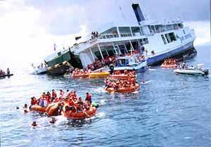 It wasn't me!  King Cruiser turning into submarine