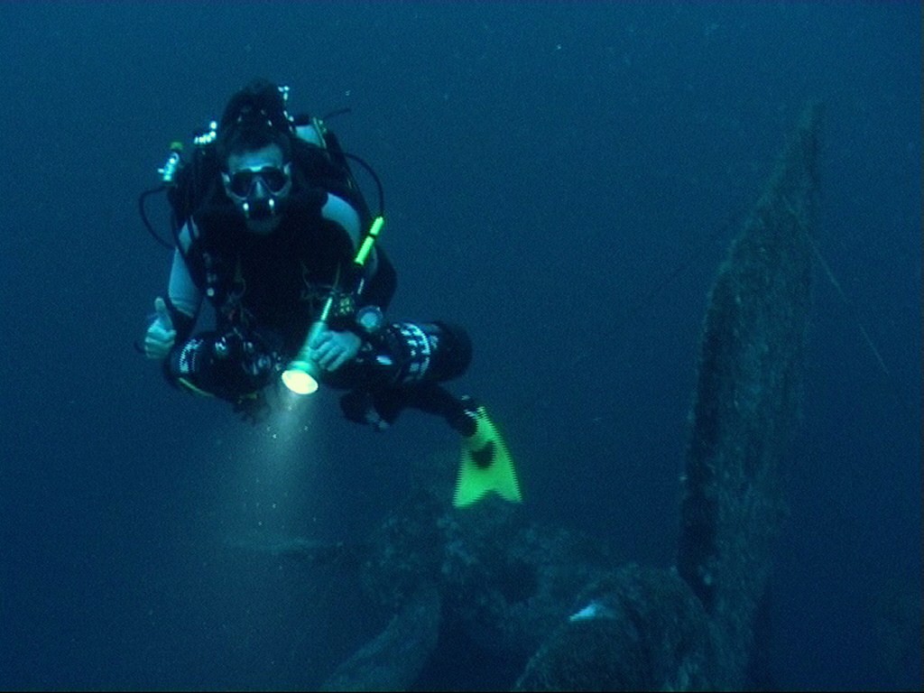 Pelagian CCR in action after 150m dive